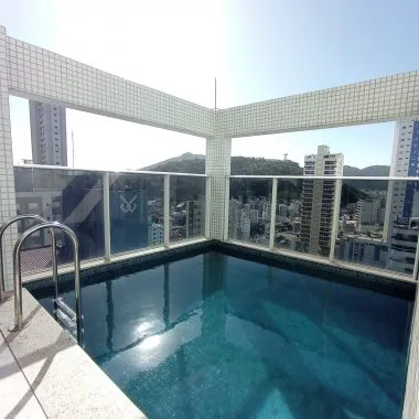 Linda Cobertura no centro de Balneário Camboriú Linda Cobertura no centro de Balneário Camboriú