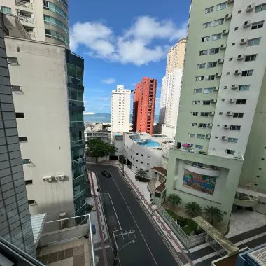 Oportunidade!!! Apartamento 3 quartos Vista Mar no Centro de Balneário Camboriú Oportunidade!!! Apartamento 3 quartos Vista Mar no Centro de Balneário Camboriú