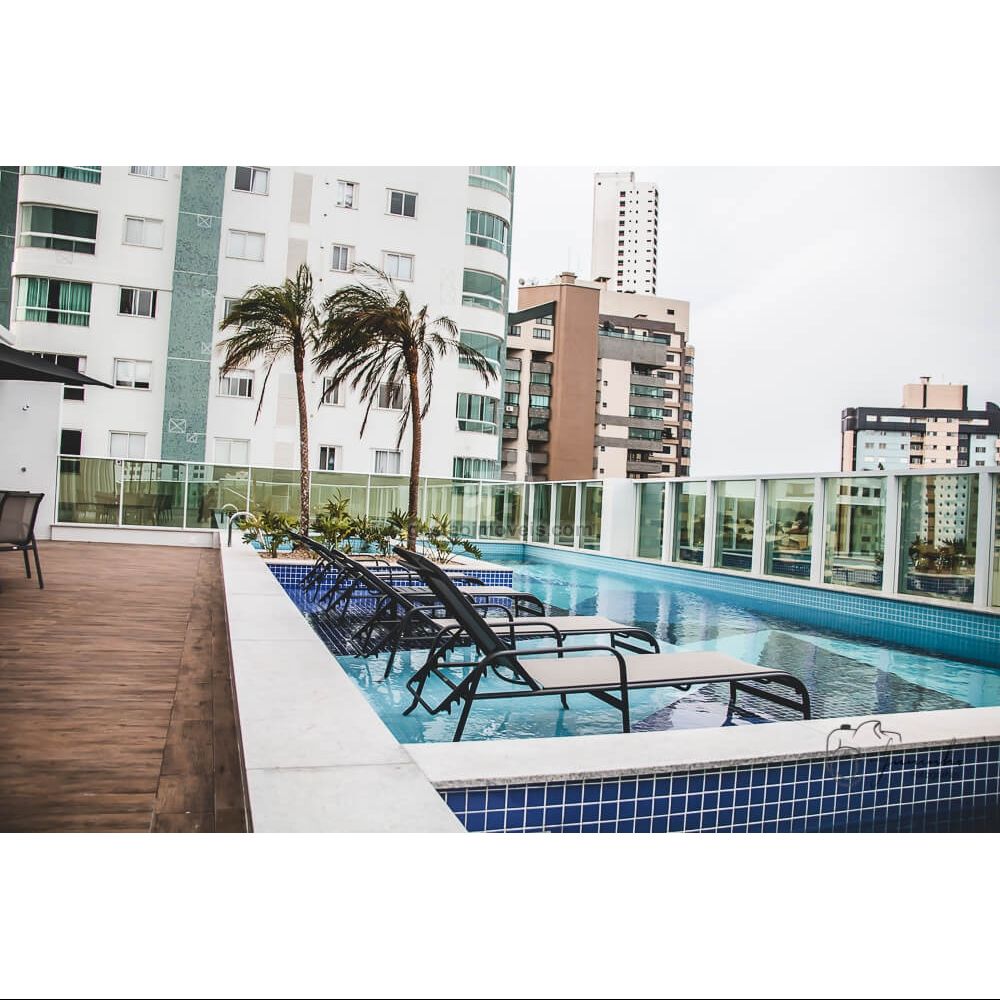Apartamento à venda com 3 quartos, 144m² - Foto 11