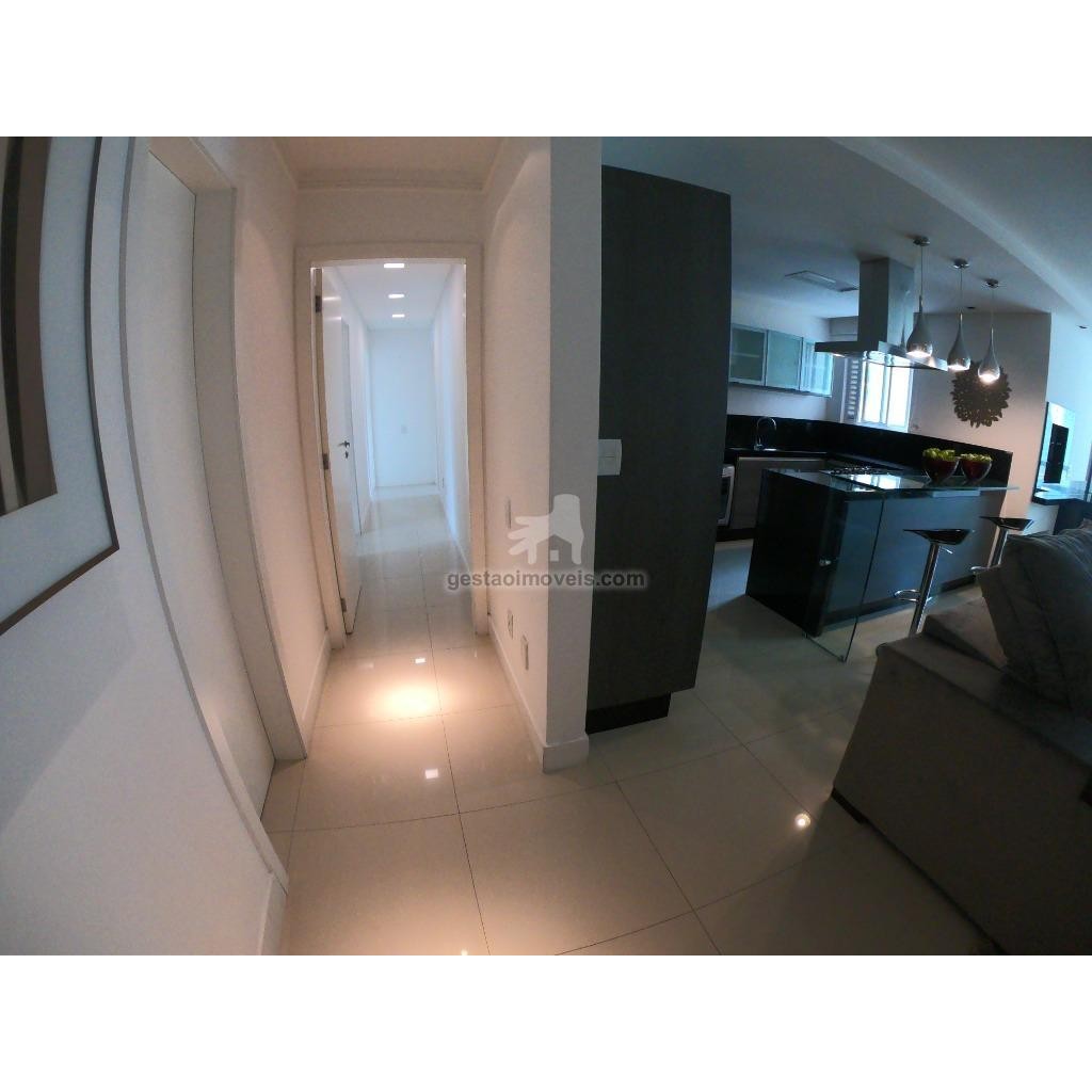 Apartamento para alugar com 3 quartos, 130m² - Foto 3