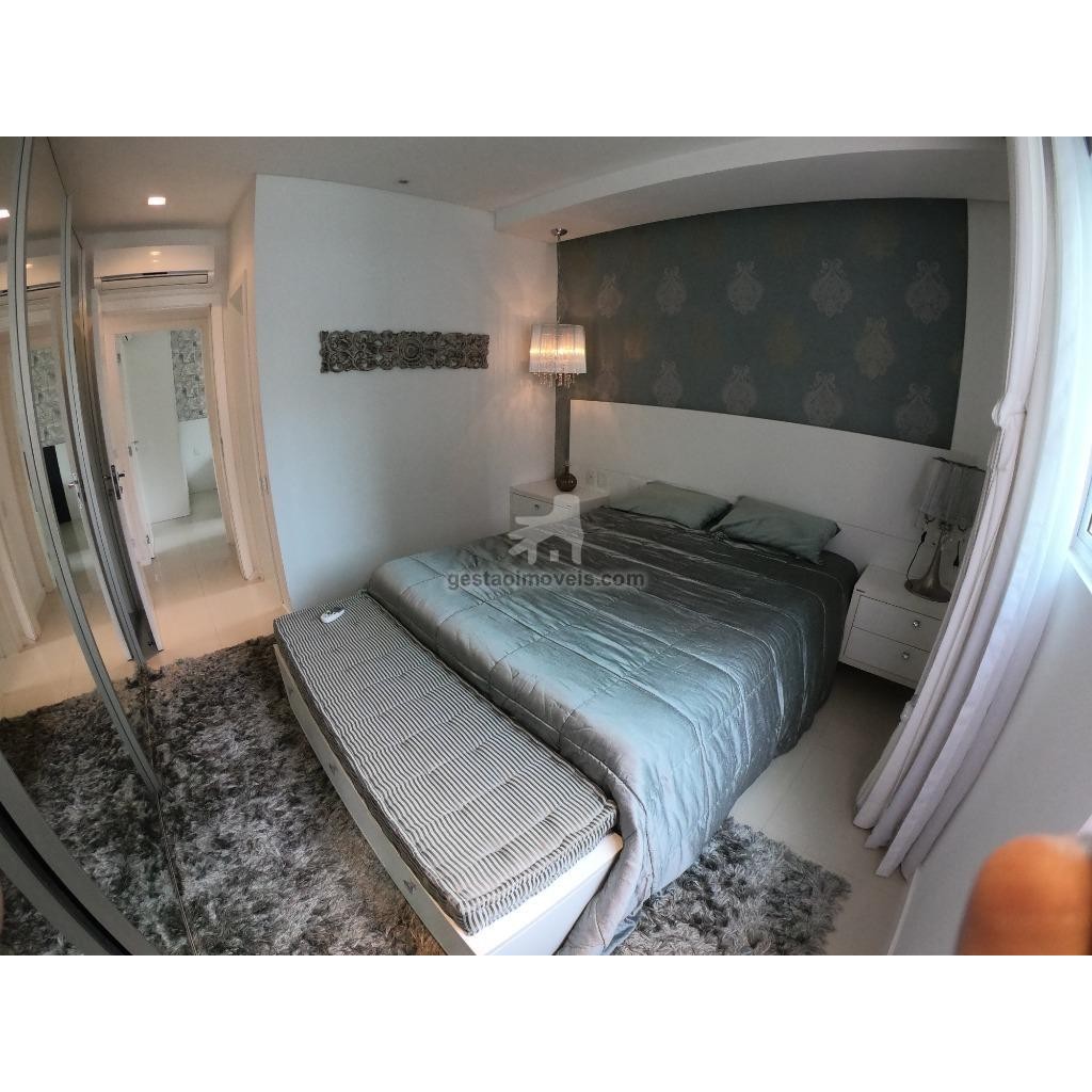 Apartamento para alugar com 3 quartos, 130m² - Foto 5