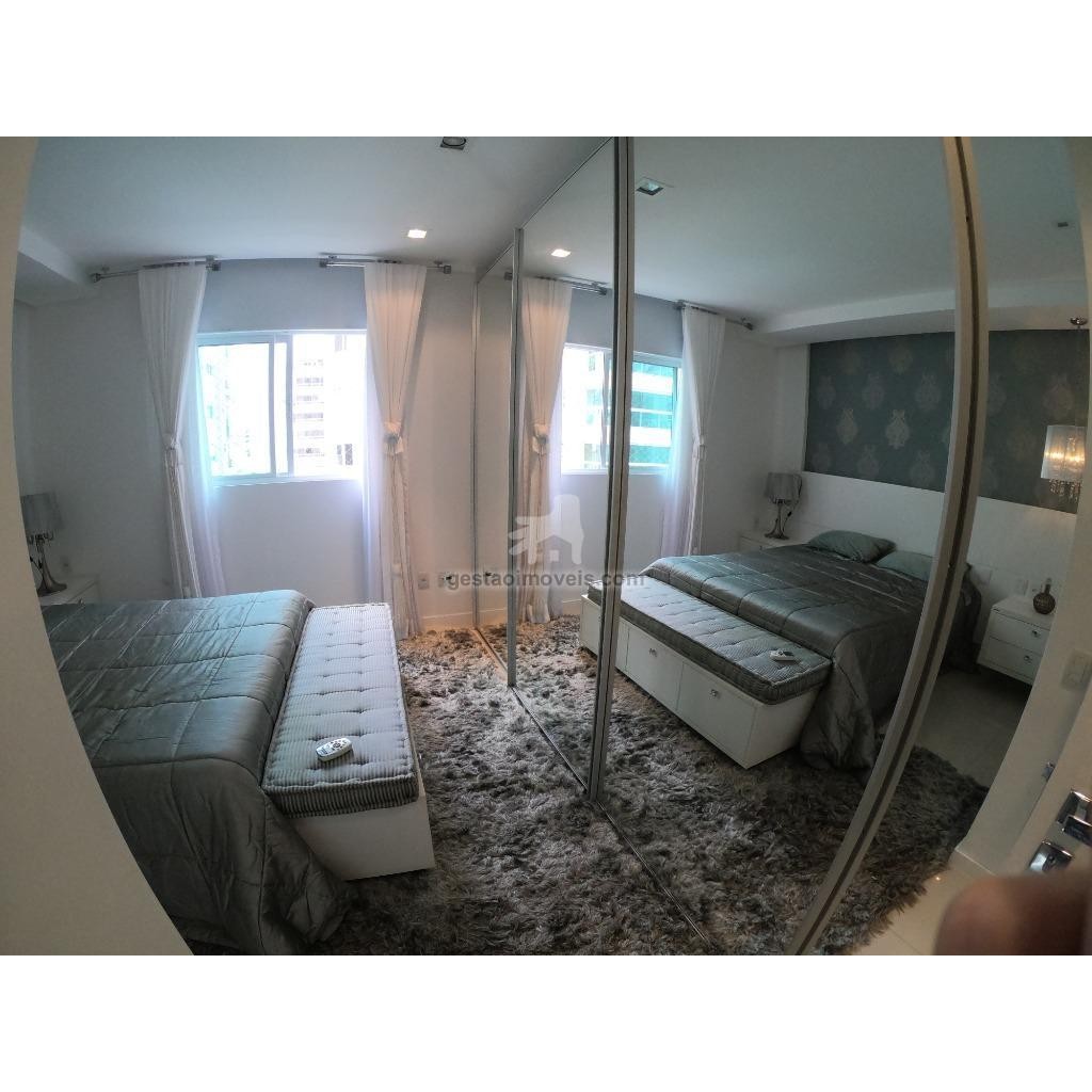 Apartamento para alugar com 3 quartos, 130m² - Foto 6