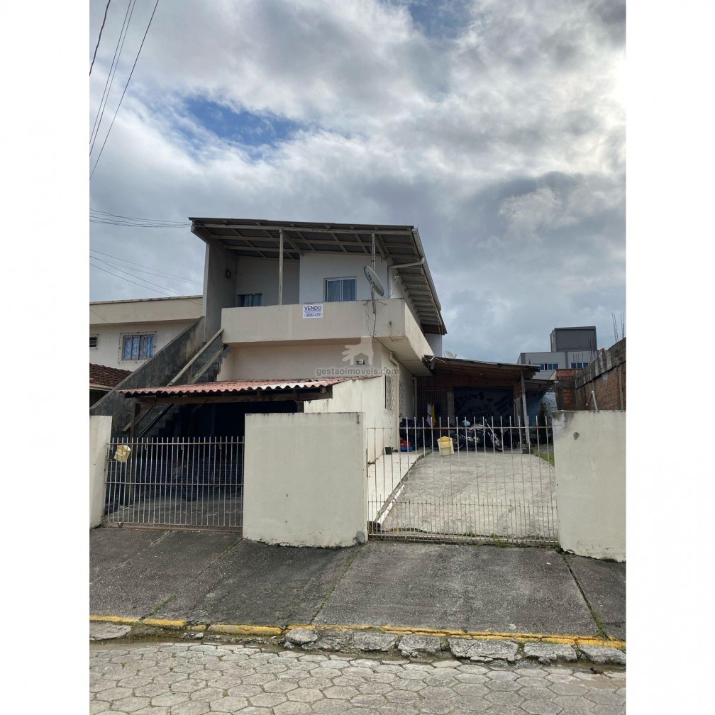 Casa à venda com 4 quartos - Foto 2
