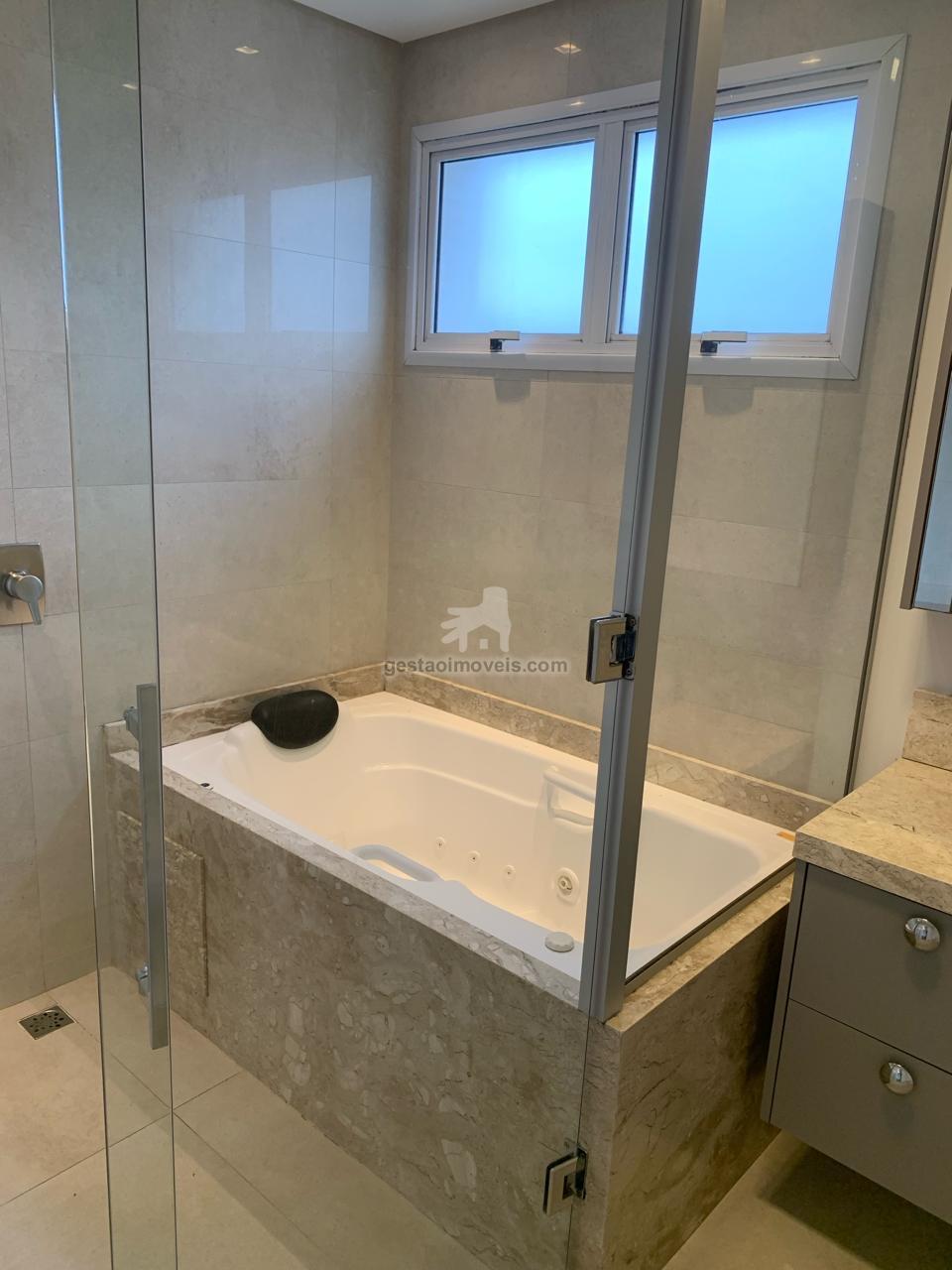 Apartamento para alugar com 3 quartos, 161m² - Foto 29