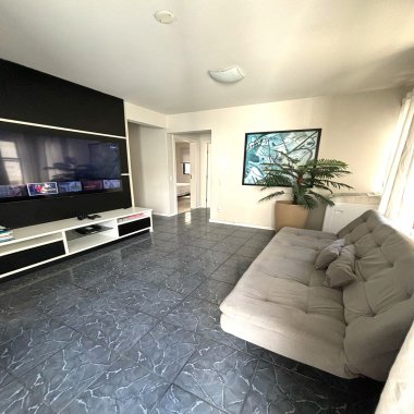 Apartamento mobiliado no centro de Balneário Camboriú para locação anual Apartamento mobiliado no centro de Balneário Camboriú para locação anual