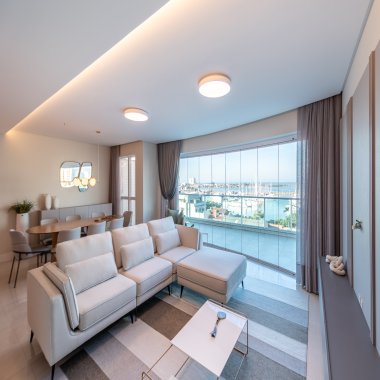 Exclusive Residence, 3 suítes, 5 vagas, diferenciado, com vista Rio/Mar em Itj. Exclusive Residence, 3 suítes, 5 vagas, diferenciado, com vista Rio/Mar em Itj.