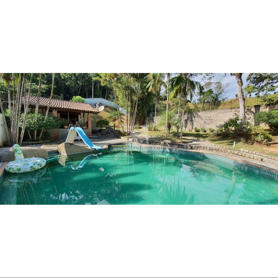 Sítio à venda com 3 quartos, 9450m² - Foto 1