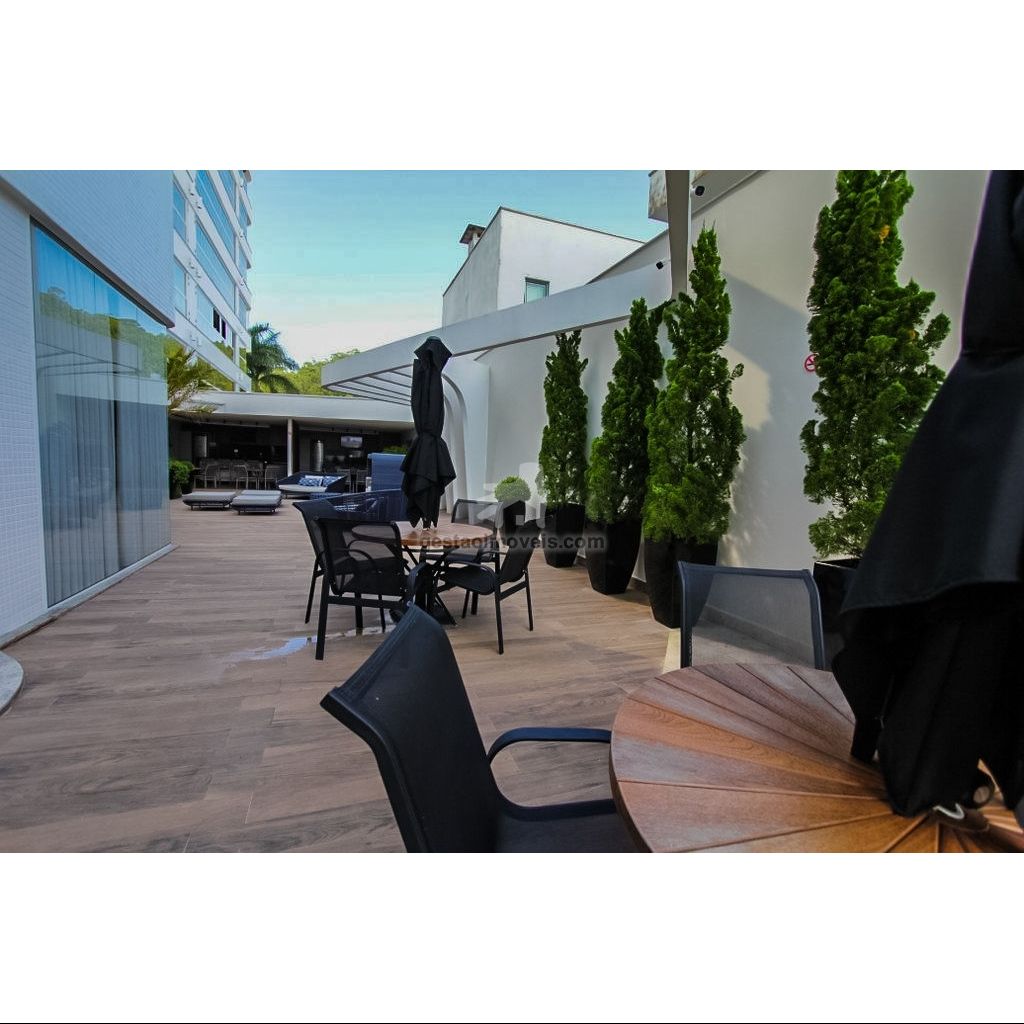 Apartamento à venda com 2 quartos, 180m² - Foto 7