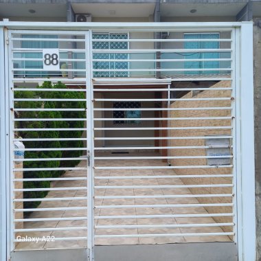 Sobrado com 2 suítes para Venda no bairro Santa Regina em Camboriú Sobrado com 2 suítes para Venda no bairro Santa Regina em Camboriú