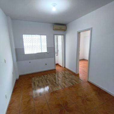 Apartamento 2 dormitórios para locação no centro de Itajaí Apartamento 2 dormitórios para locação no centro de Itajaí