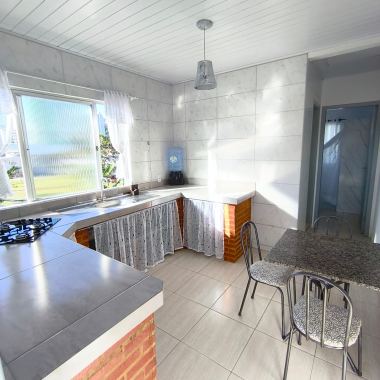 Kitnet com 1 dormitório na Barra em Balneário Camboriú Kitnet com 1 dormitório na Barra em Balneário Camboriú